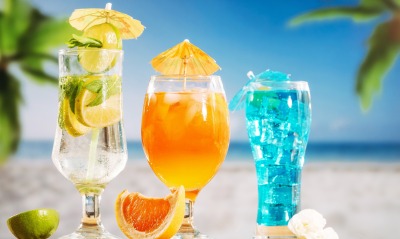 коктейли, на море, на пляже