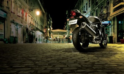 сузуки мотоцикл город улица вечер