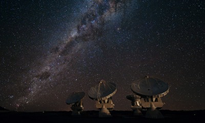 ночное небо, радиотелескопы