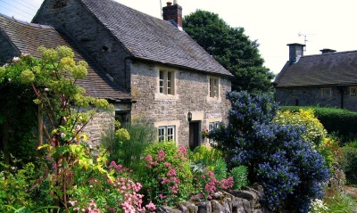 Дом из камн Англия