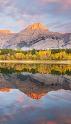 озеро горы отражение штиль осень